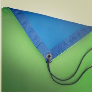 Matthew’s Studio Reversible Blue Green Screen